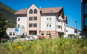 Mountain Living Apartments